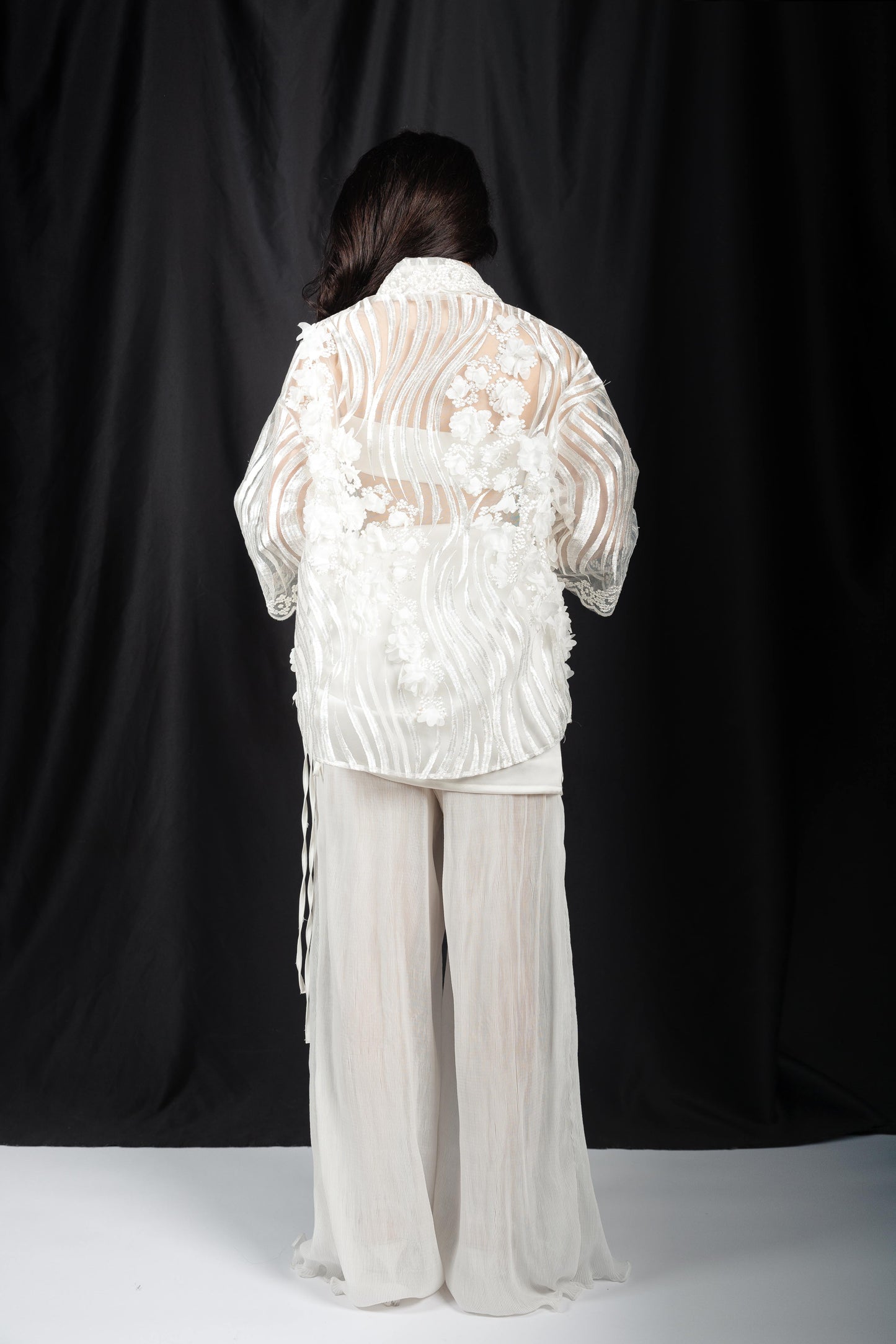 UNSPOKEN WAVES OVERSHIRT